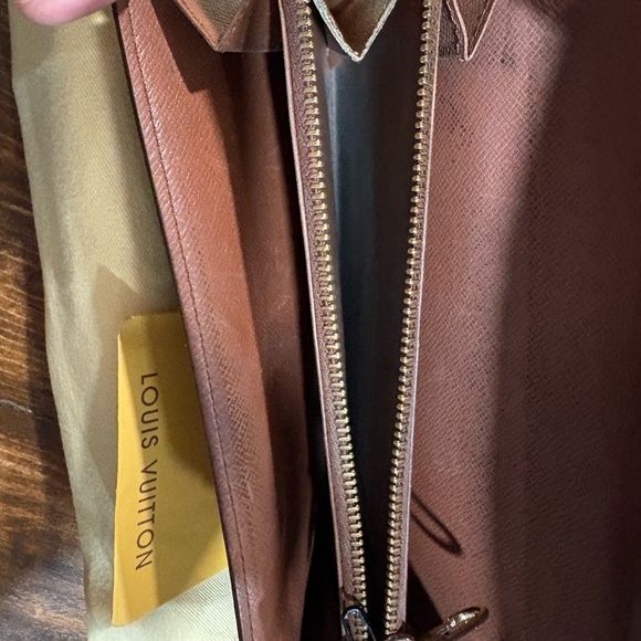 Louis Vuitton Dark Brown Monogram Snap Continental Wallet - Picture 9 of 10